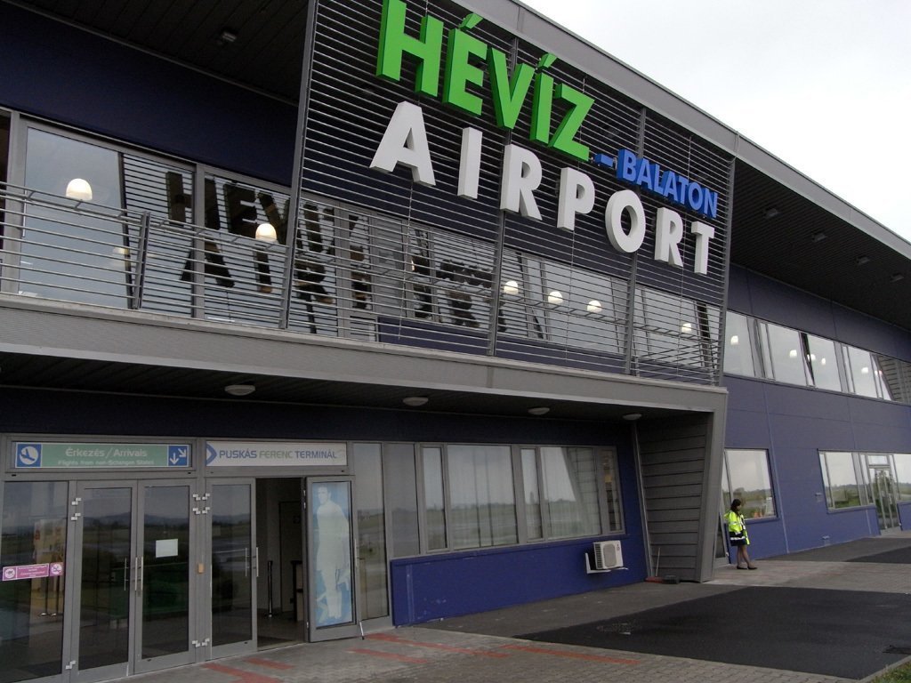 Taxi Kesszthely Hévvíz Balaton Airport